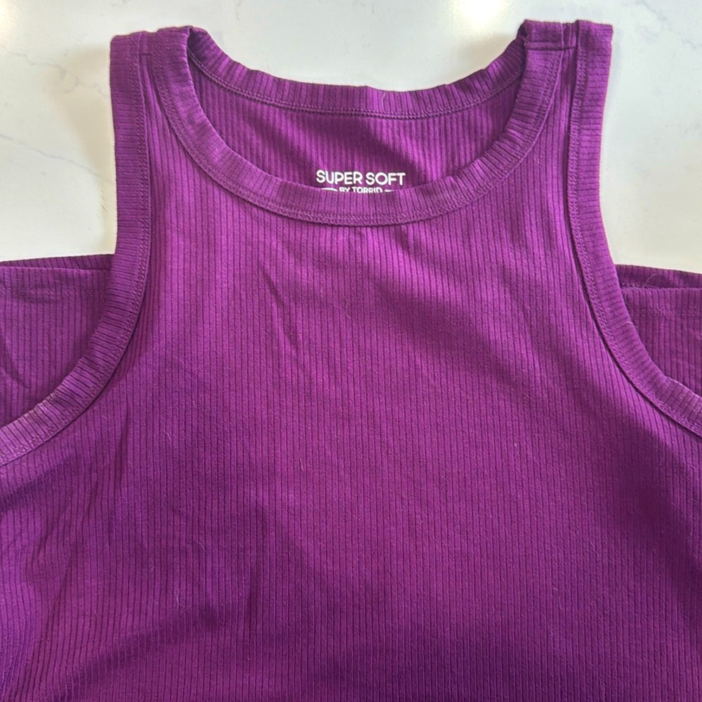 New without tag Torrid super soft tank
